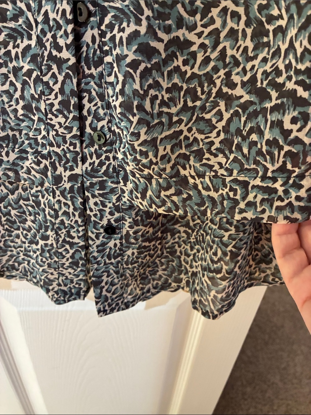 NWT Liverpool Teal and Cream Leopard-Print Double Layer Button Shirt SZ S - Picture 8 of 8